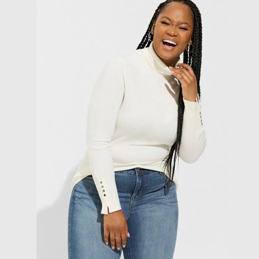 Torrid - Everyday Soft Pullover Turtleneck Sweater in Pristine White​​​​​​